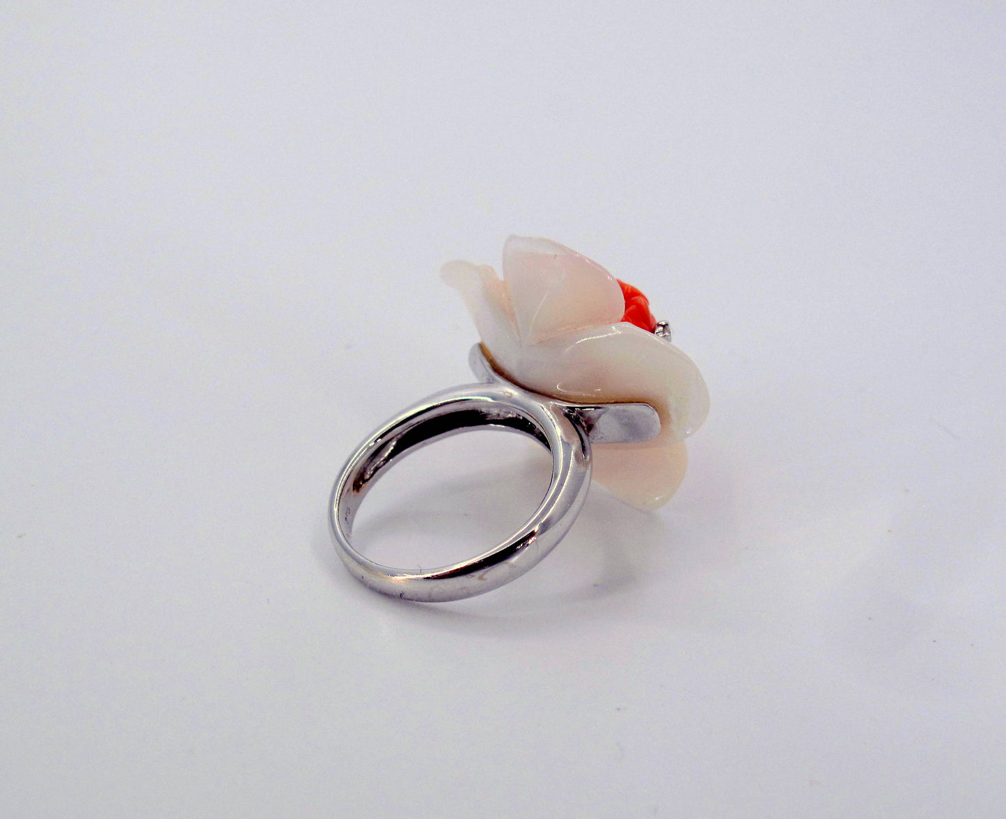 Stunning 18K Gold M.O.P-Coral-Diamond Ladies Ring Fine Jewelry Size 5.25