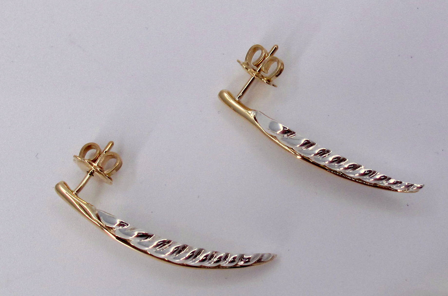 Stunning Sterling 18K TIFFANY AND CO. LEAF DESIGN Earrings