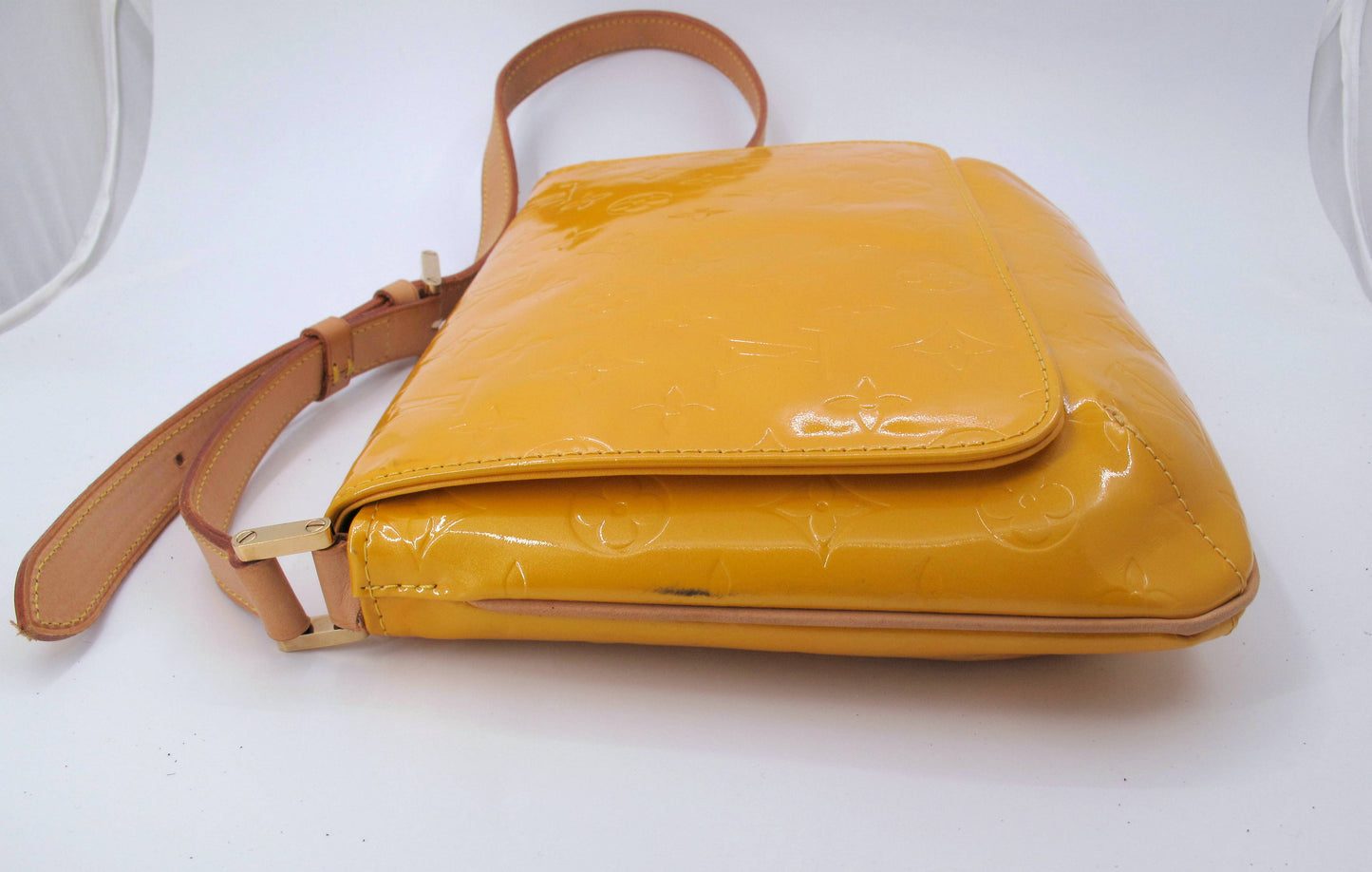 Original LOUIS VUITTON "THOMPSON" Yellow Mustard Ladies Handbag