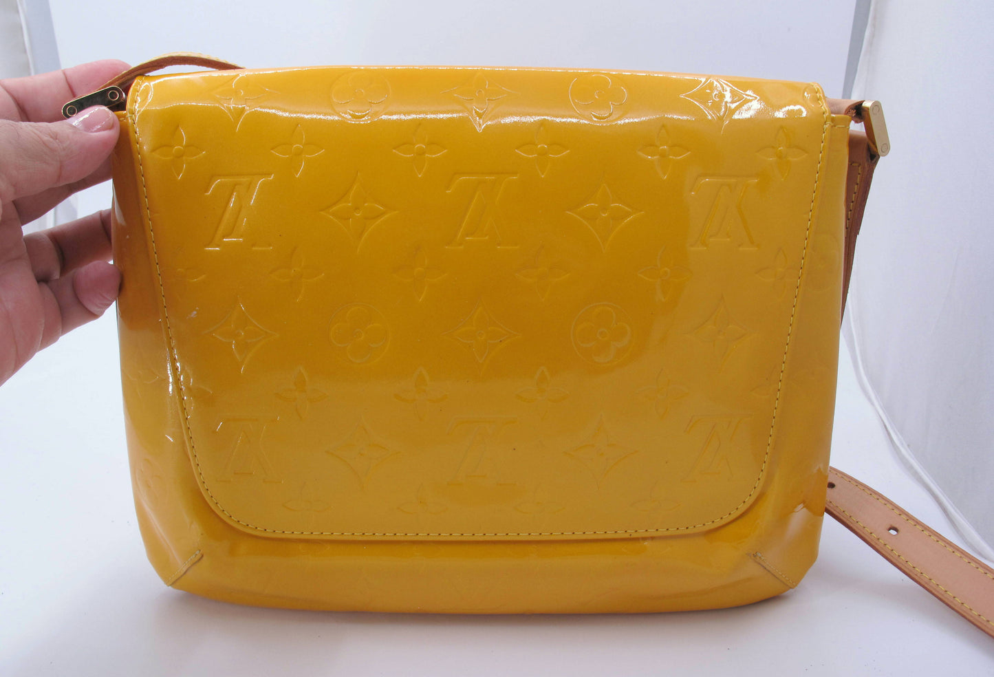 Original LOUIS VUITTON "THOMPSON" Yellow Mustard Ladies Handbag