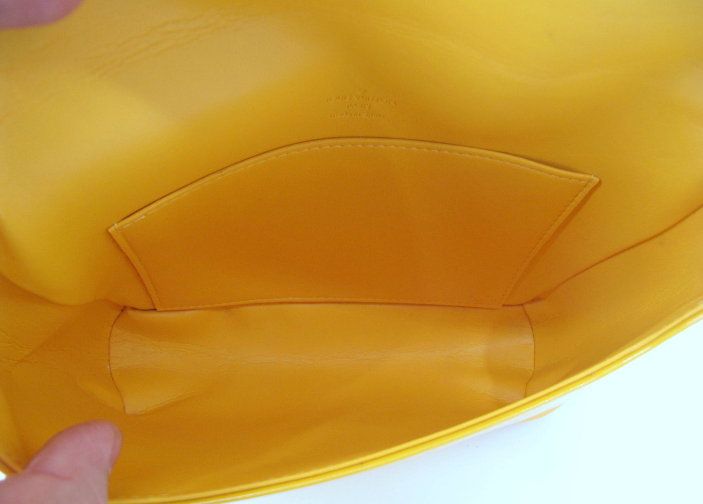 Original LOUIS VUITTON "THOMPSON" Yellow Mustard Ladies Handbag