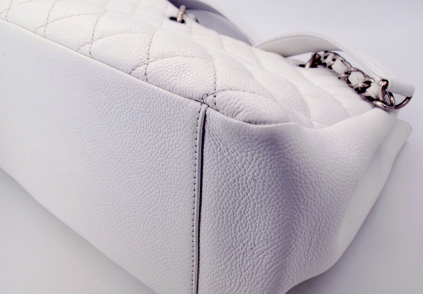 Original CHANEL "GRAND SHOPPER" Caviar Leather White Ladies Handbag