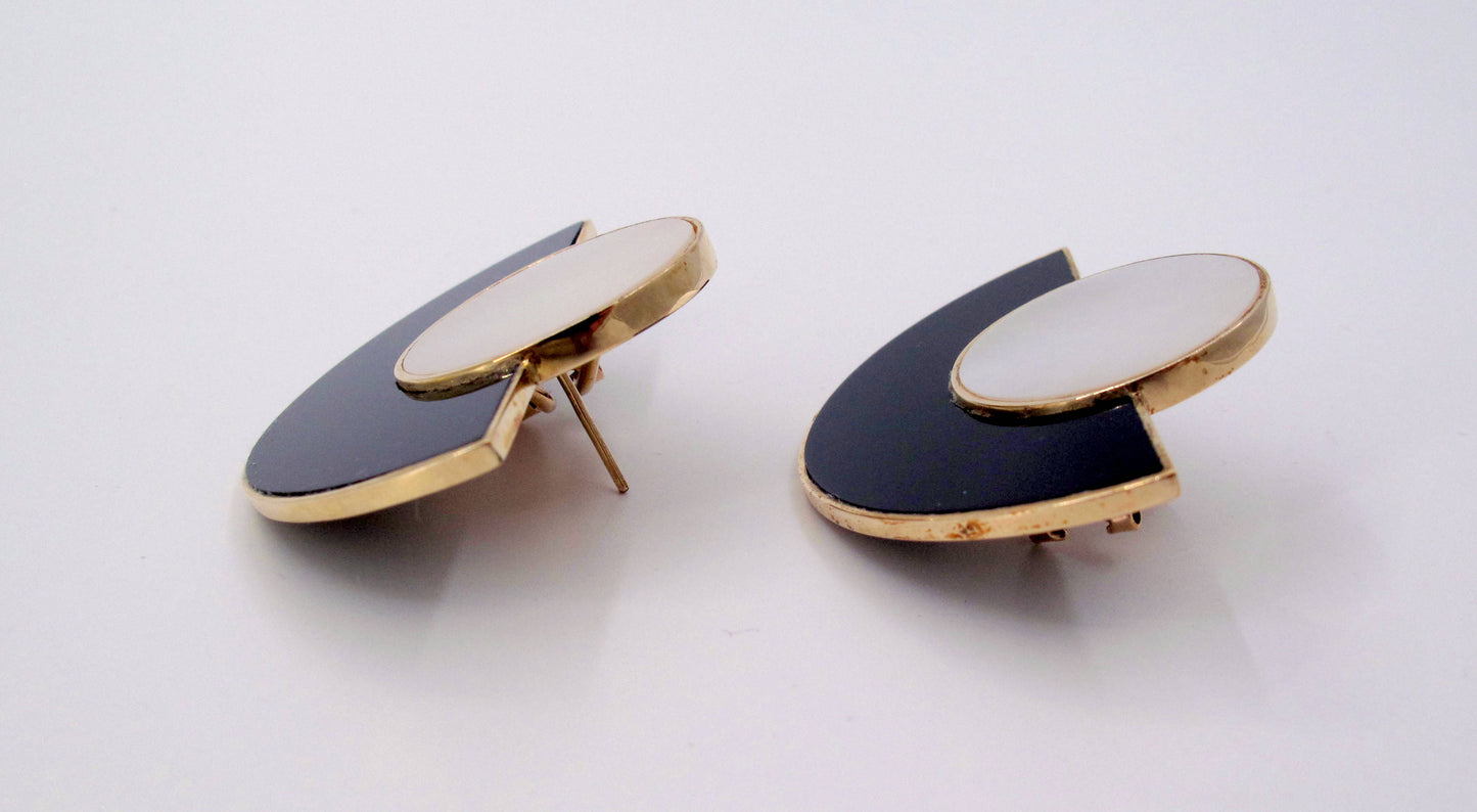 Stunning Retro 14K Gold M.O.P & Onyx Ladies Earrings Fine Jewelry