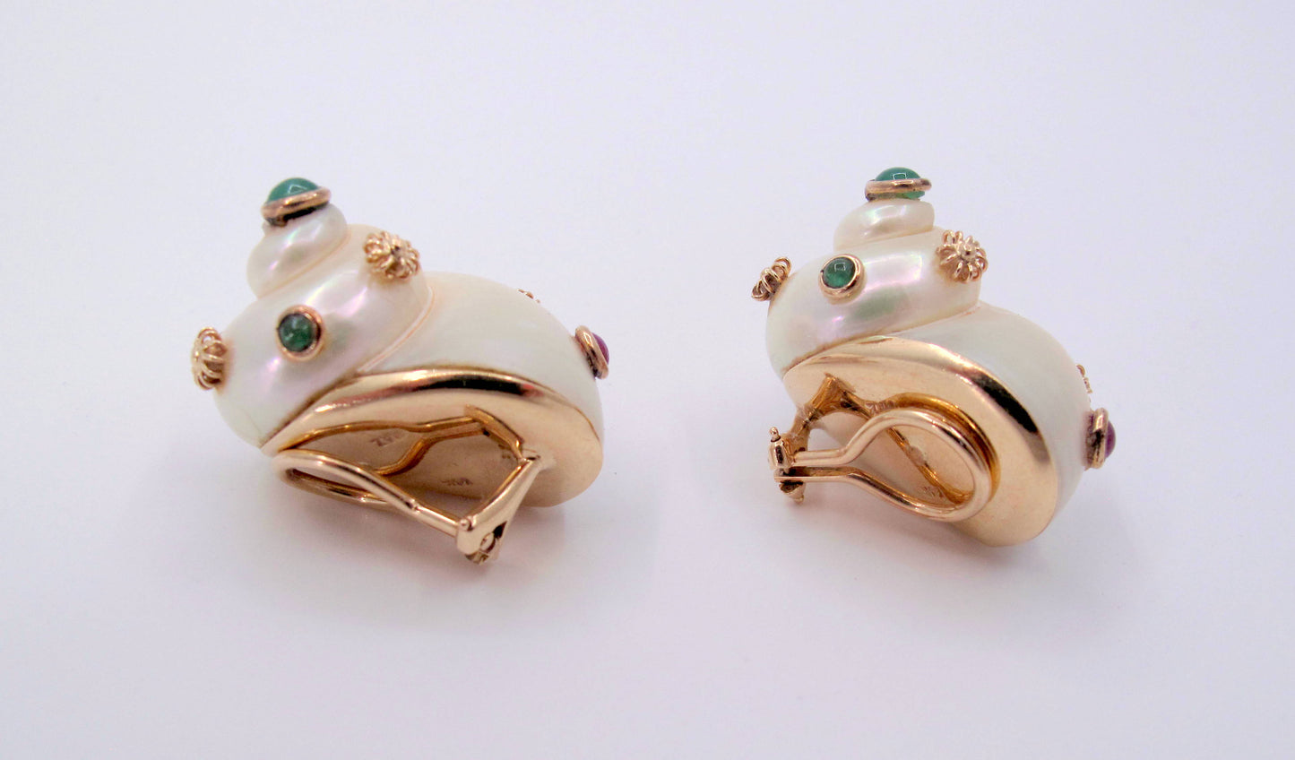 Stunning 14K Gold MAZ Seashell Multi-Gemstones Ladies Earrings