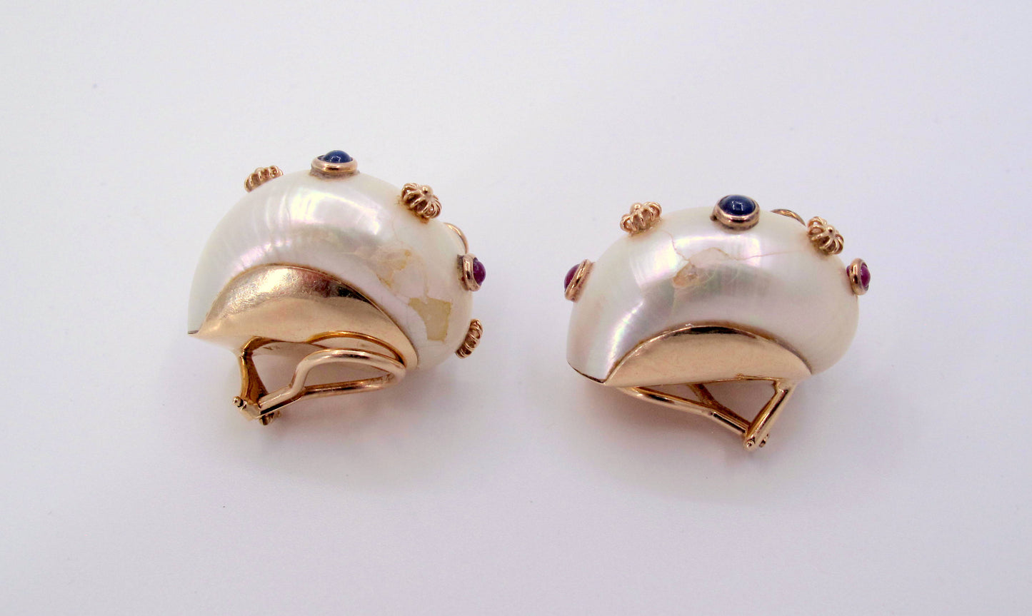 Stunning 14K Gold MAZ Seashell Multi-Gemstones Ladies Earrings