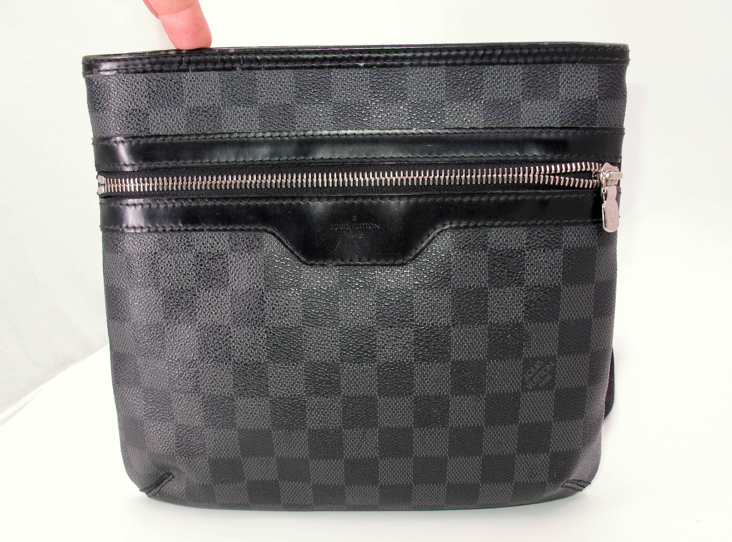 Original LOUIS VUITTON "THOMAS" Damier Graphite Messenger Handbag
