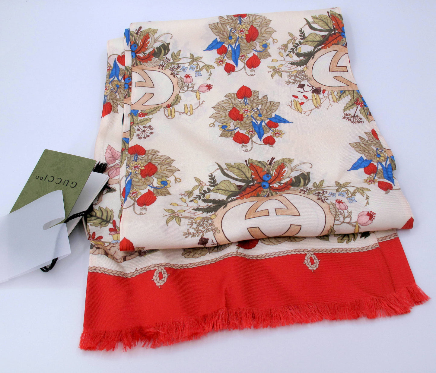 Stunning GUCCI 100 Anniversary GG Silk Scarf Light Pink With Box