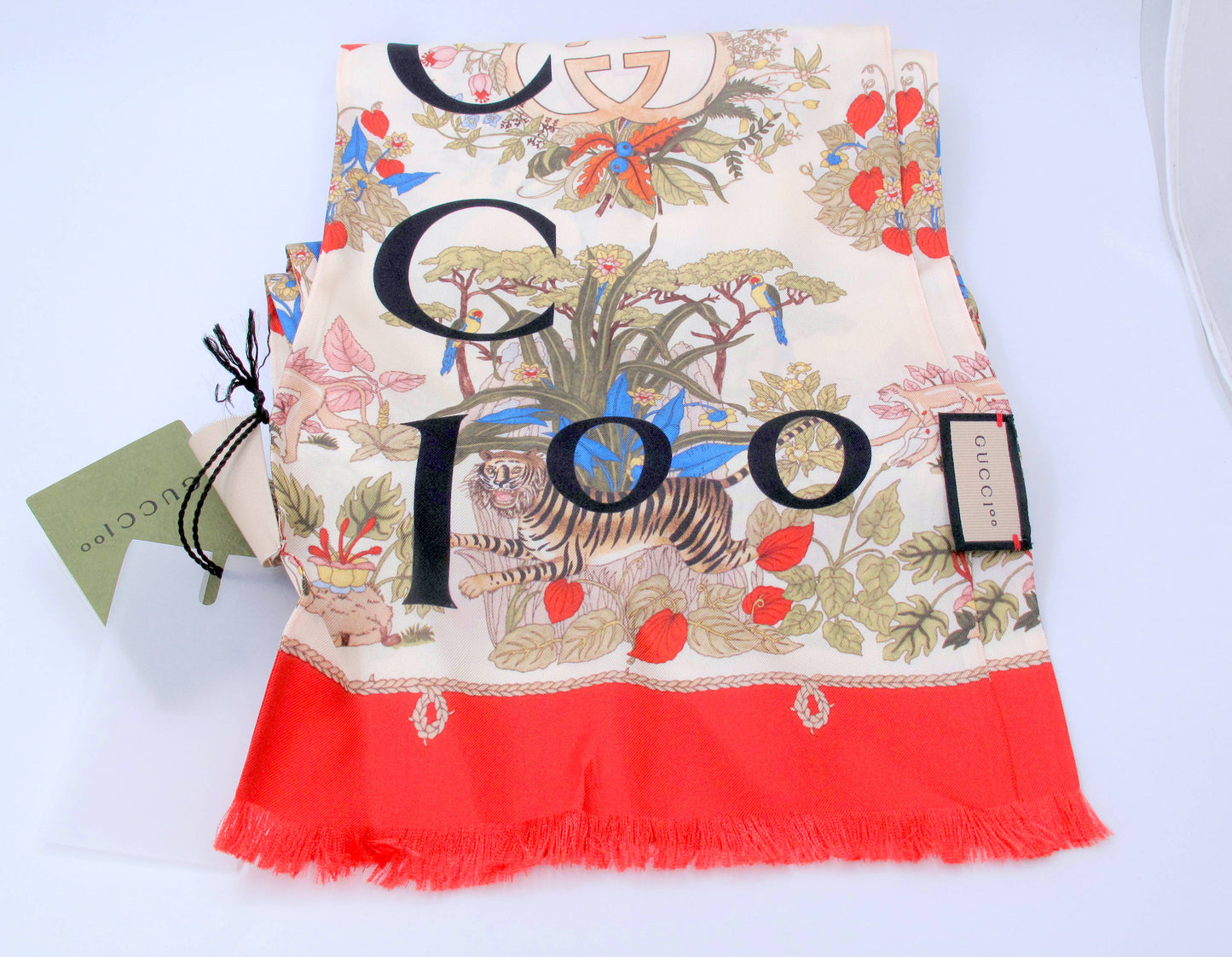 Stunning GUCCI 100 Anniversary GG Silk Scarf Light Pink With Box