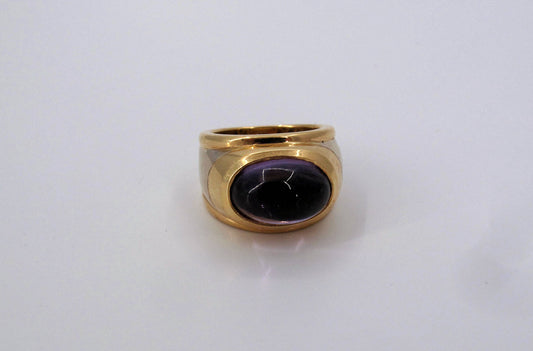 Superb 18K Gold MARINA B. Amethyst Ladies Cocktail Ring Size 6