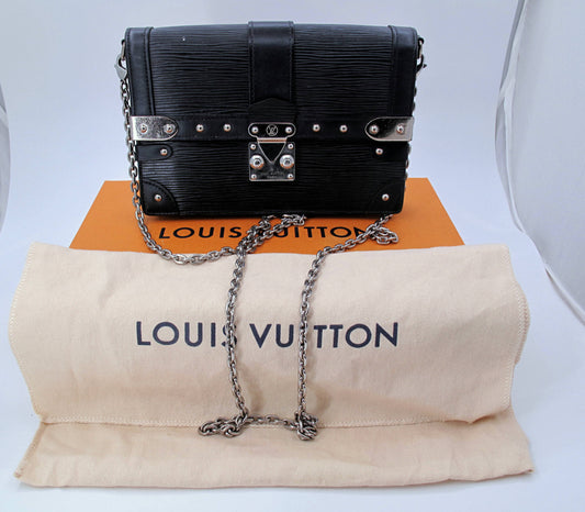 Original Louis Vuitton "TRUNK CHAIN WALLET" Epi Leather Ladies Handbag