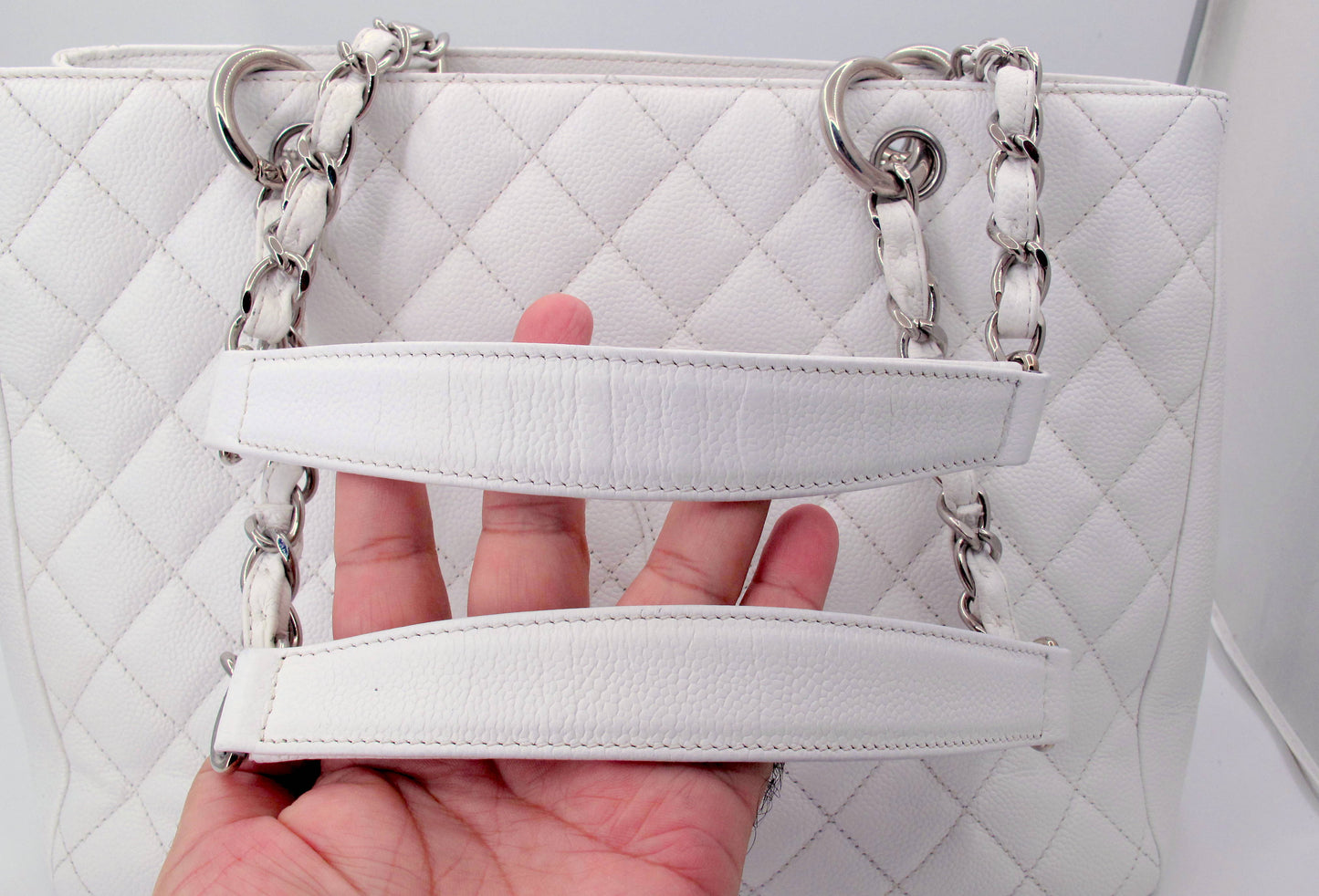 Original CHANEL "GRAND SHOPPER" Caviar Leather White Ladies Handbag