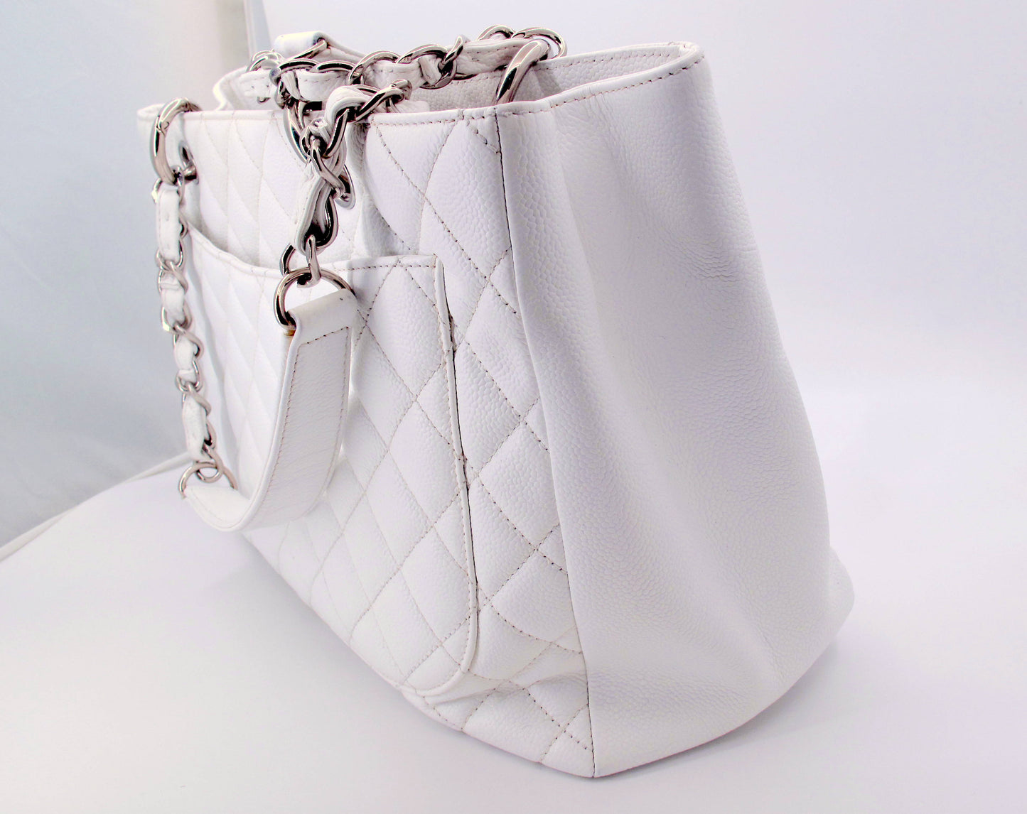 Original CHANEL "GRAND SHOPPER" Caviar Leather White Ladies Handbag