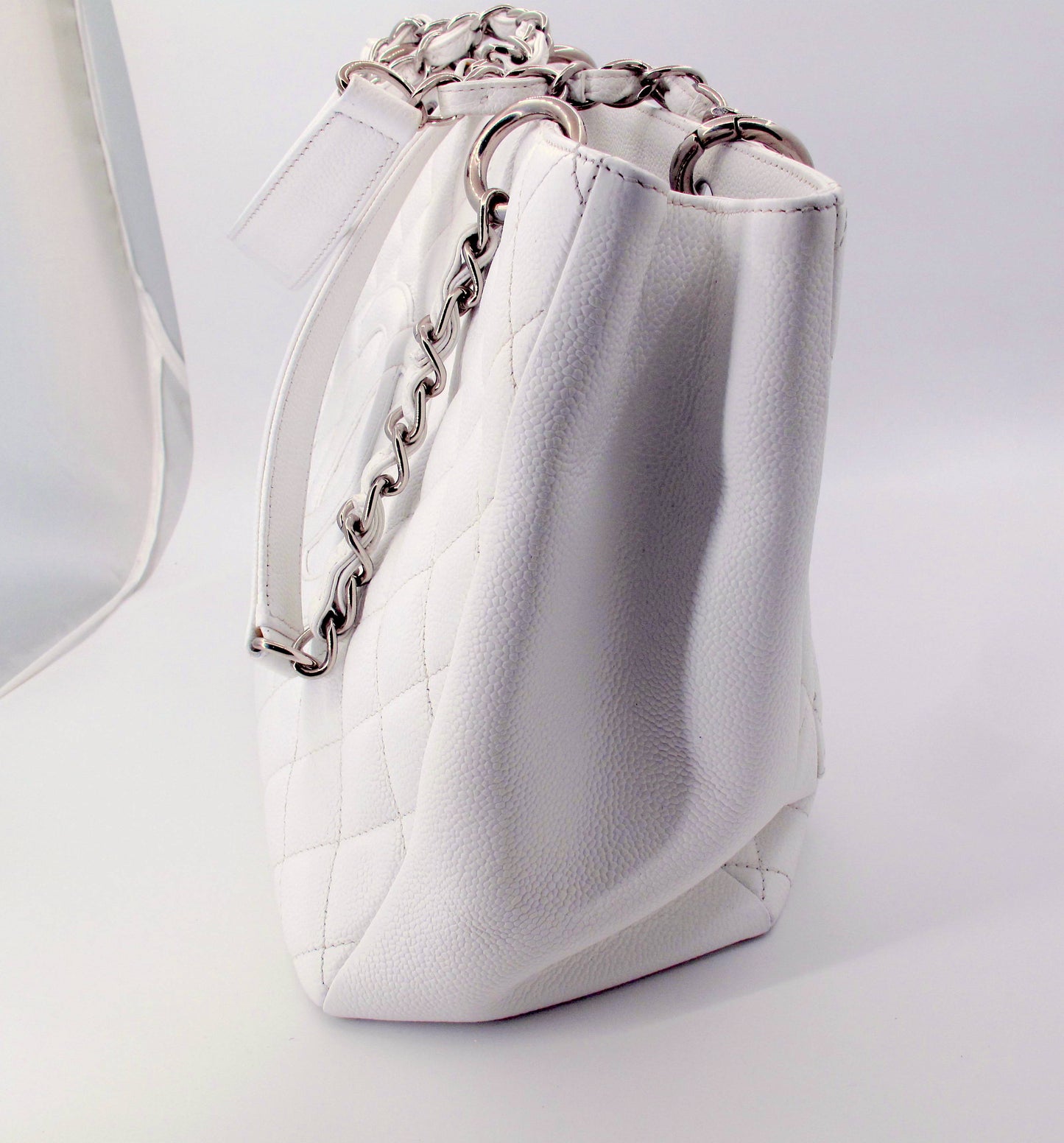 Original CHANEL "GRAND SHOPPER" Caviar Leather White Ladies Handbag