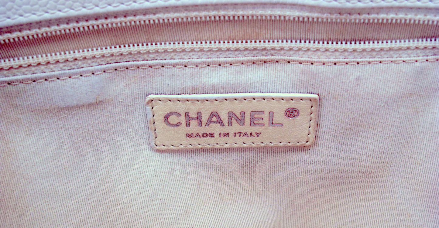 Original CHANEL "GRAND SHOPPER" Caviar Leather White Ladies Handbag