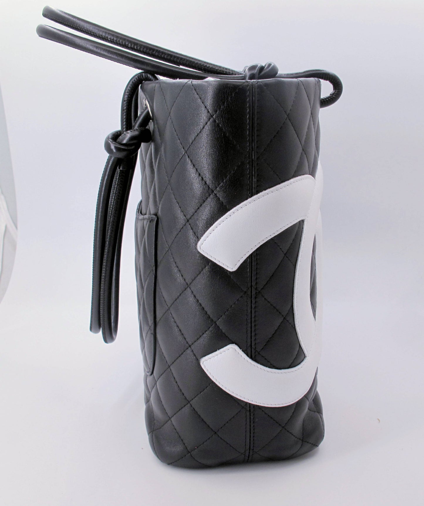 Original CHANEL "CAMBON" Medium Black/White Ladies Leather Handbag