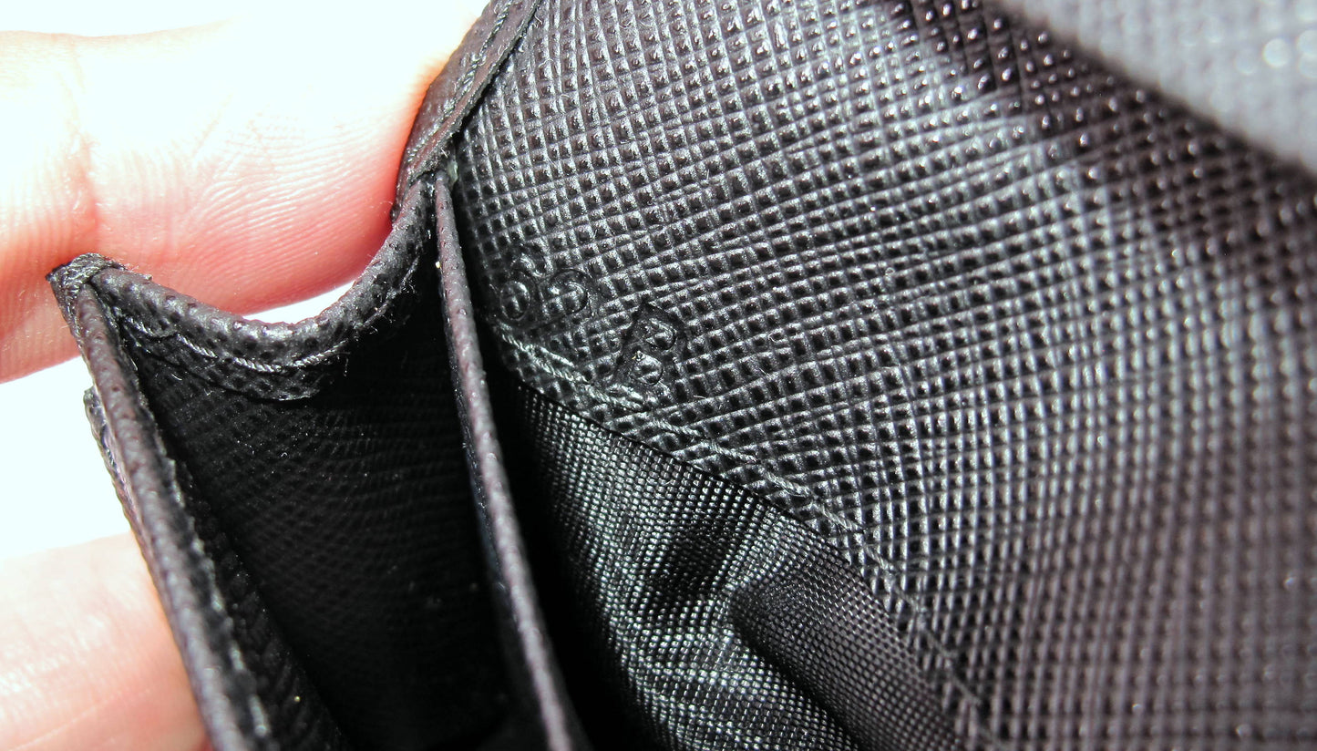 Stunning Original PRADA Black Saffiano Card Case